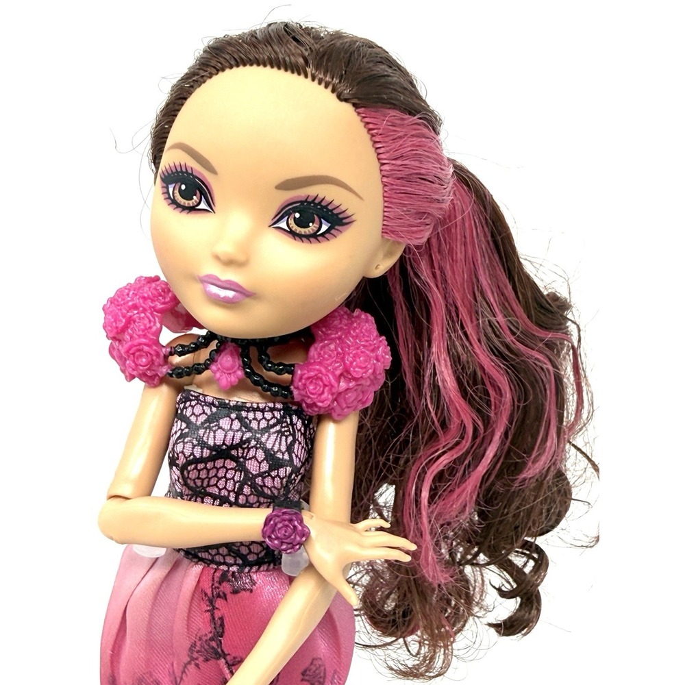 Ever After High Briar Beauty First Chapter Signature Doll Outfit Shoes Mattel